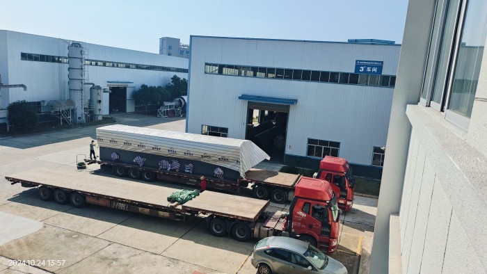 湖南奔驥環(huán)保能源科技有限責(zé)任公司,環(huán)保設(shè)備設(shè)計,垃圾處理設(shè)備,廢輪胎處理設(shè)備  湖南奔驥環(huán)保能源科技有限責(zé)任公司,環(huán)保設(shè)備設(shè)計,垃圾處理設(shè)備,廢輪胎處理設(shè)備